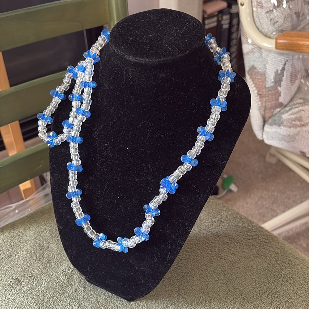 Vintage Clear Plastic Beaded Bracelet/Necklace (set of 2 pairs of earrings) Set - Picture 5 of 16